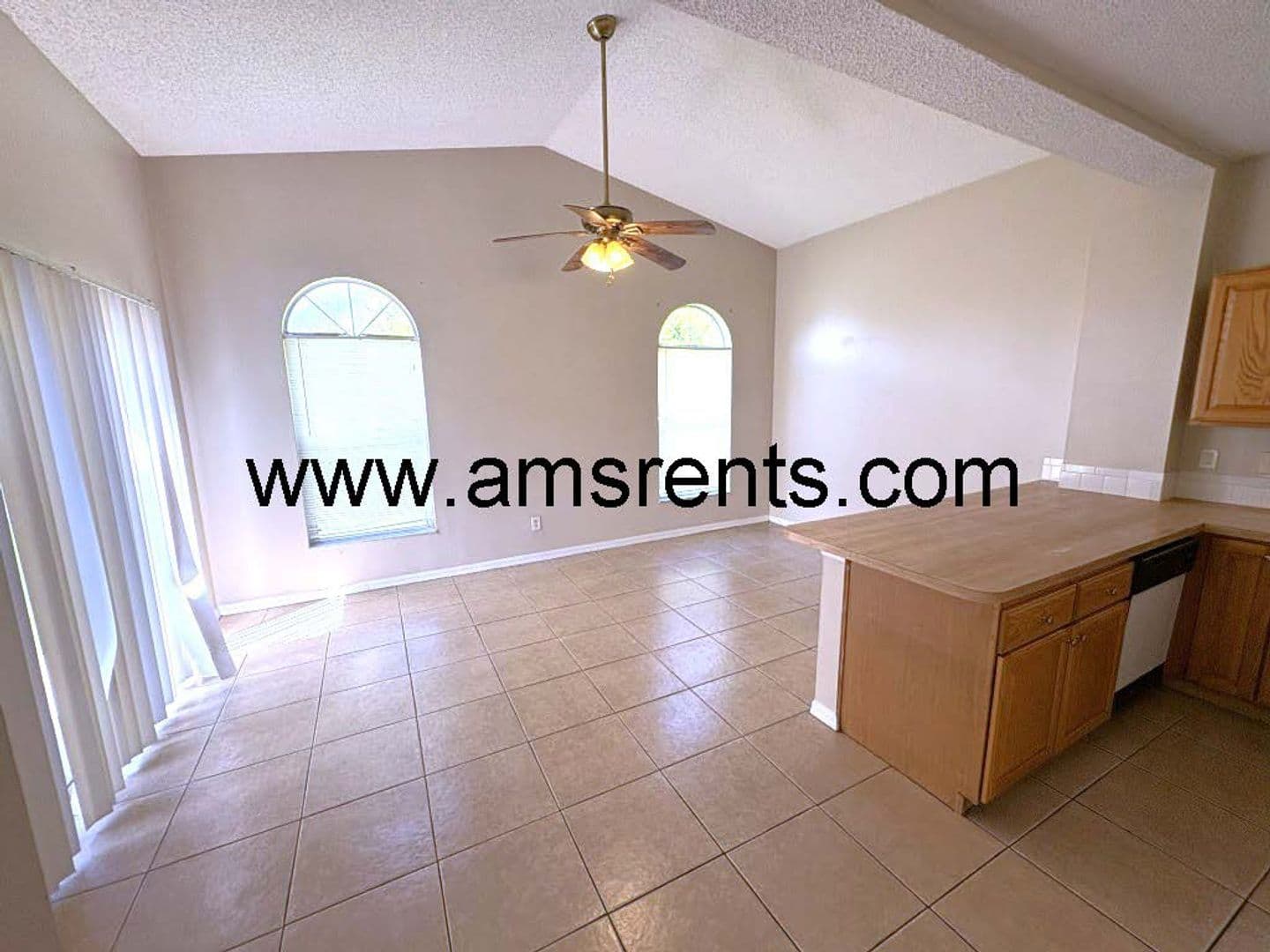 Kissimmee House: 2404 Condado Ct.