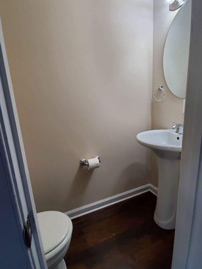 Waldorf Townhome: 4198 Drake Ct