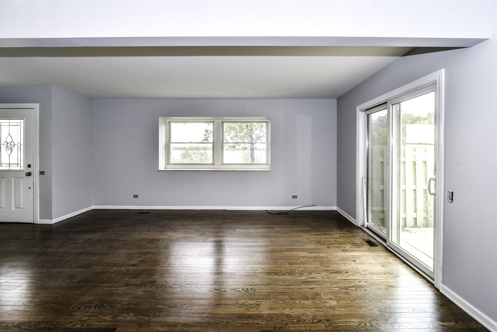 Barrington Apartment: 804 E. Hillside Avenue