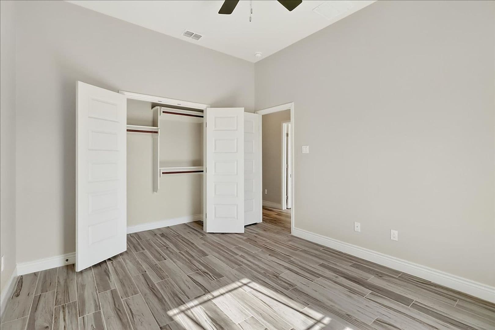 Corpus Christi House: 15229 Barataria Dr.