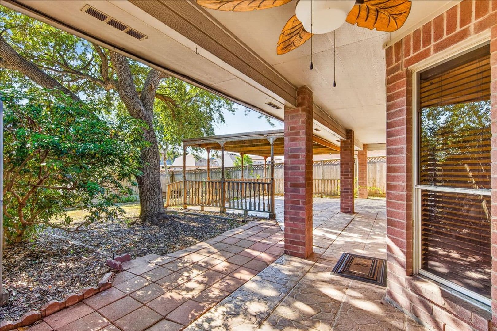 Corpus Christi House: 7022 Dunsford Dr