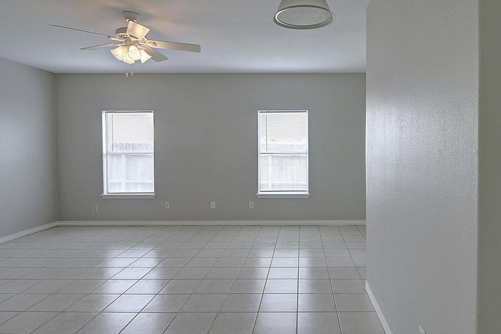 Corpus Christi House: 13986 Fortuna Bay Dr Unit C