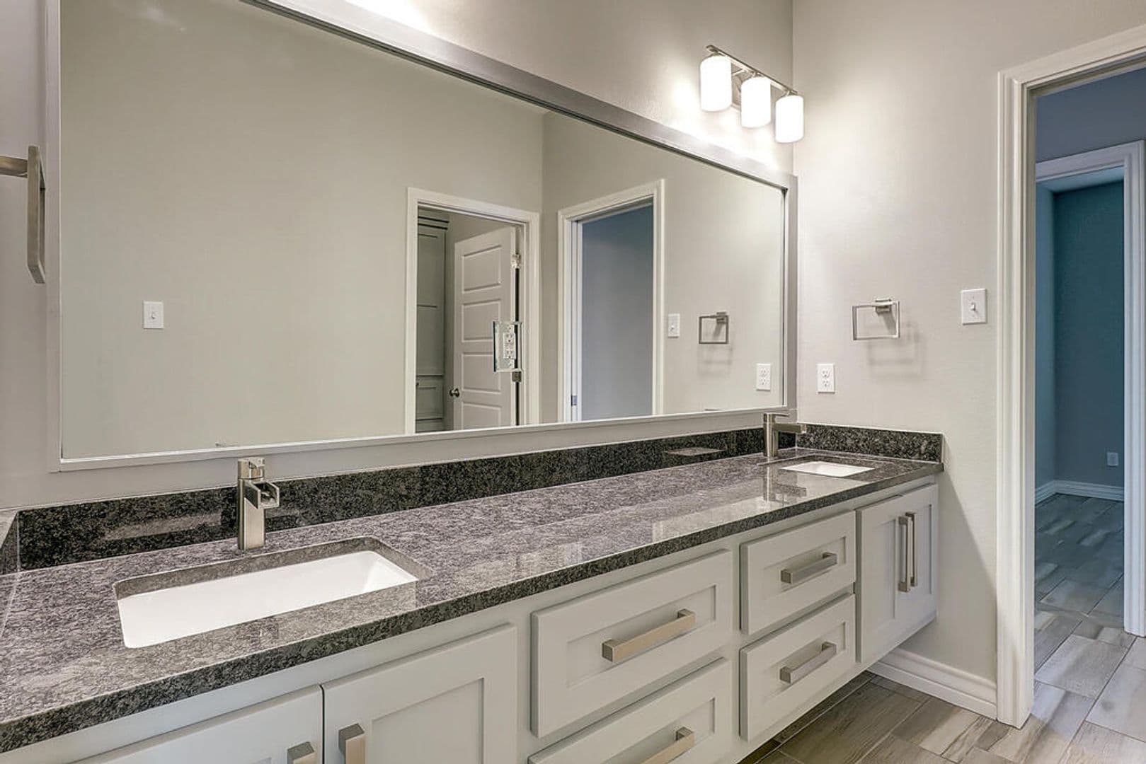 Corpus Christi House: 8206 Denali