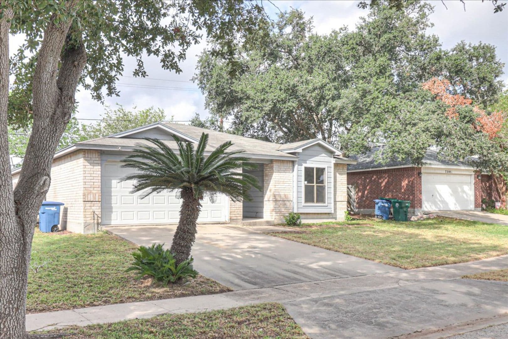Corpus Christi House: 7209 Windy Ridge
