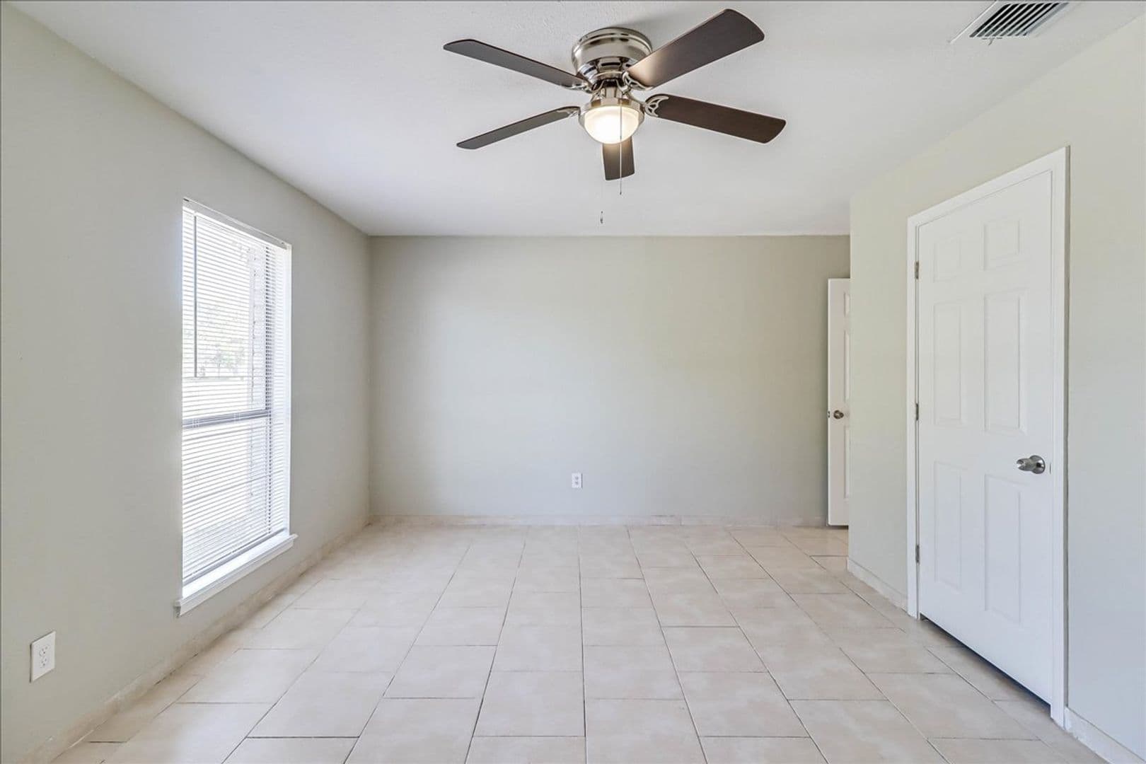 Corpus Christi House: 4929 Dusty Dawn