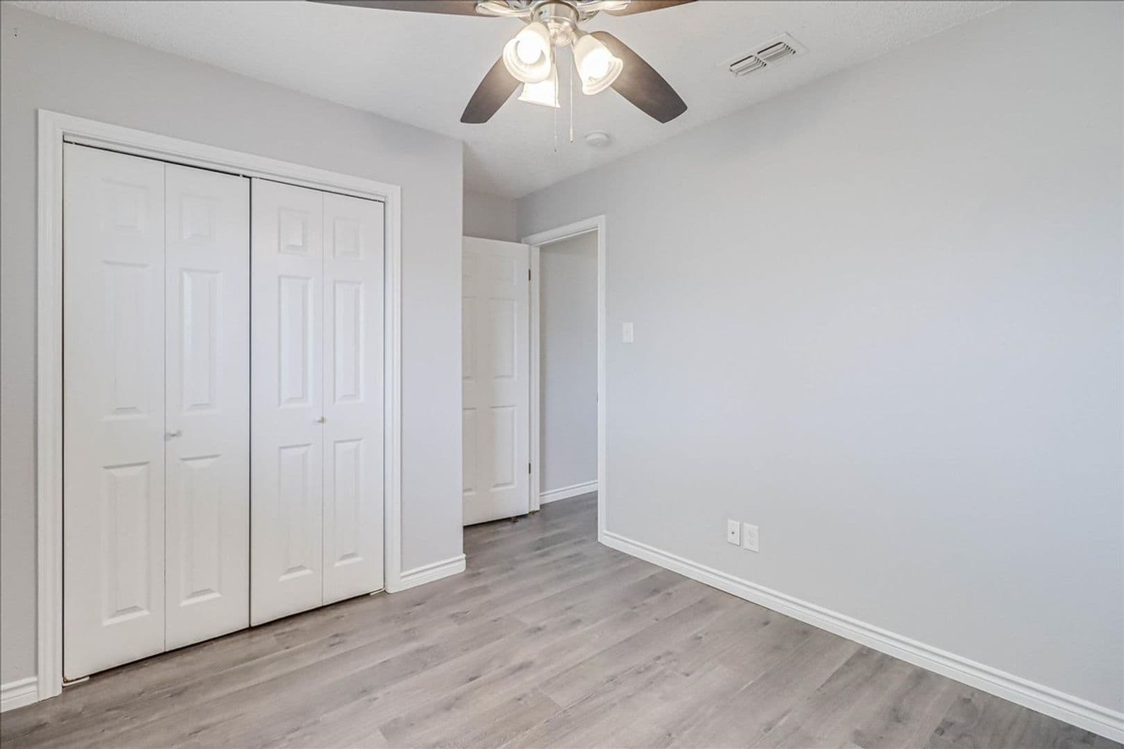 Corpus Christi House: 7209 Windy Ridge