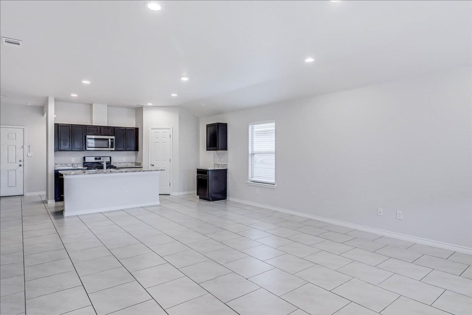 Corpus Christi House: 3913 Jayden Dr
