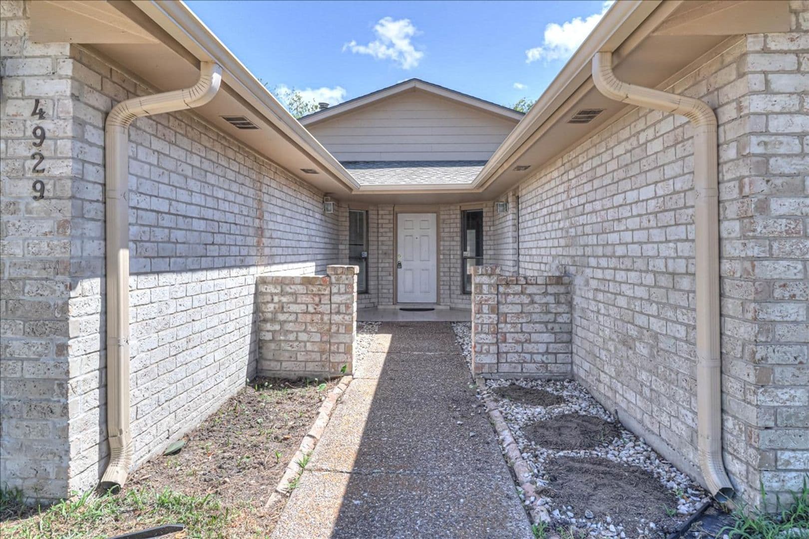 Corpus Christi House: 4929 Dusty Dawn