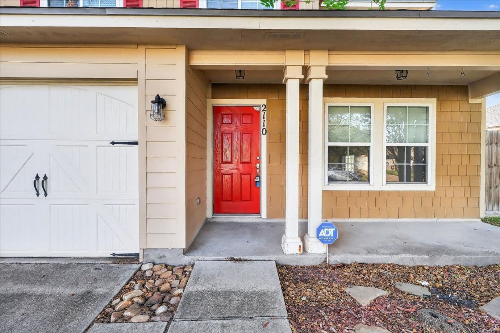 Corpus Christi House: 2110 Encino Drive
