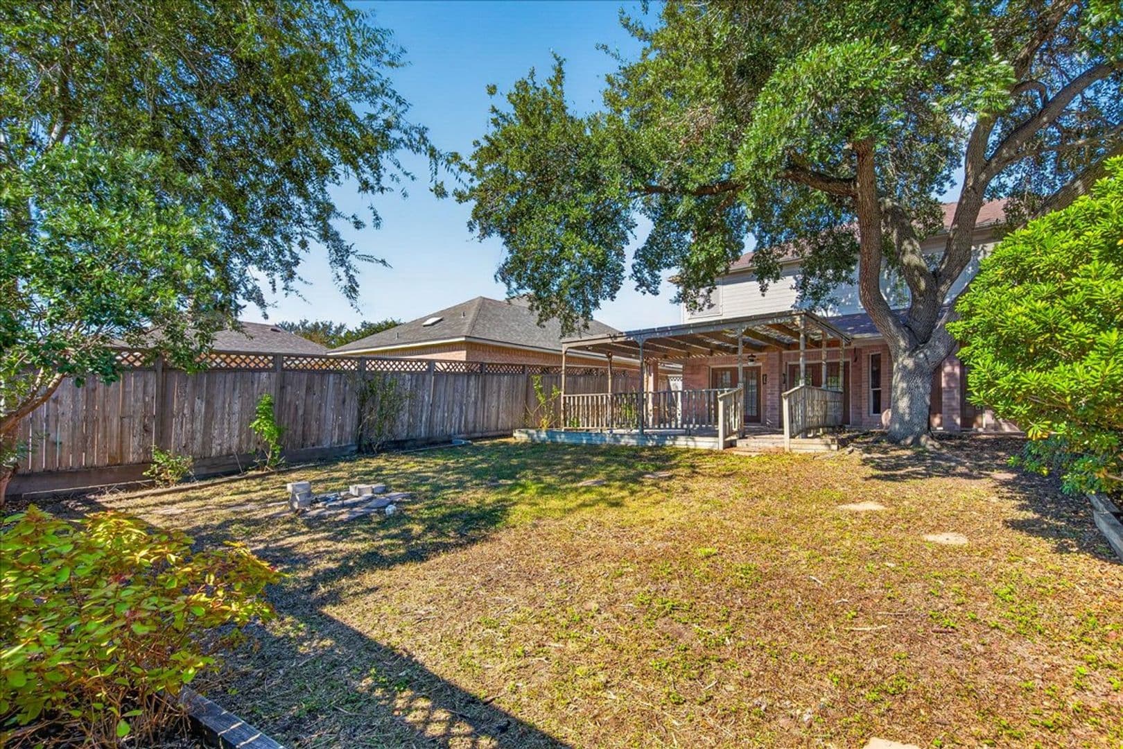 Corpus Christi House: 7022 Dunsford Dr