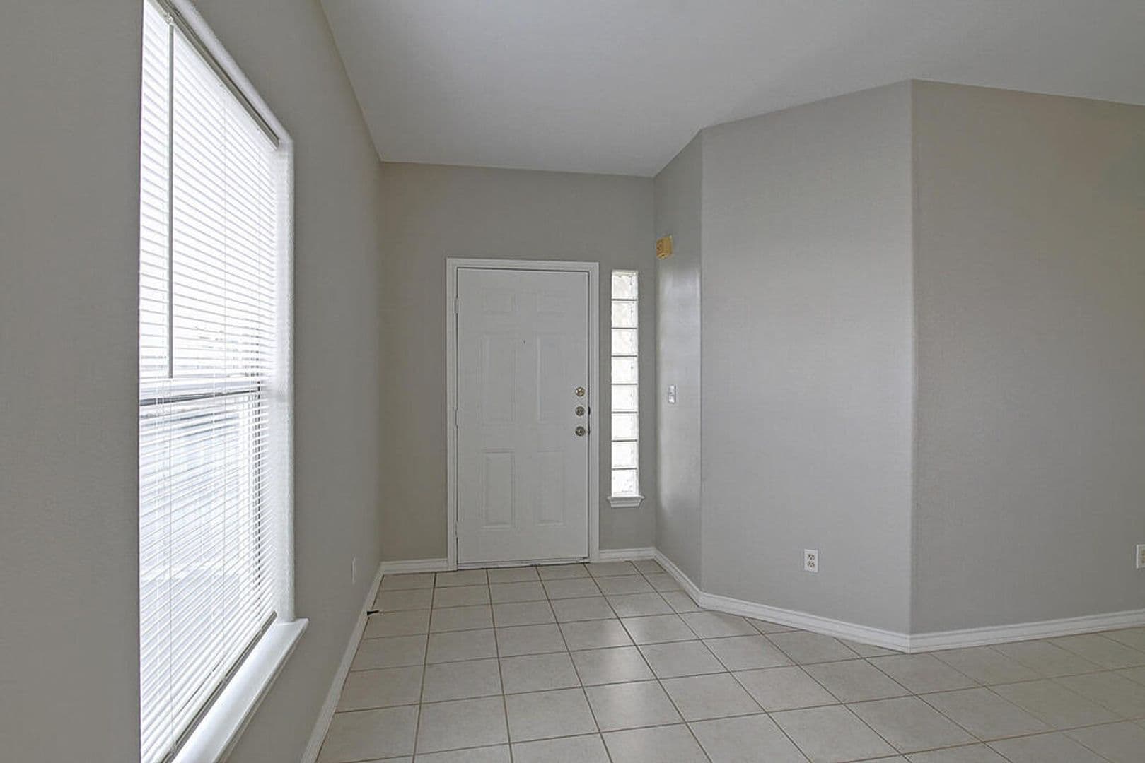 Corpus Christi House: 13986 Fortuna Bay Dr Unit C