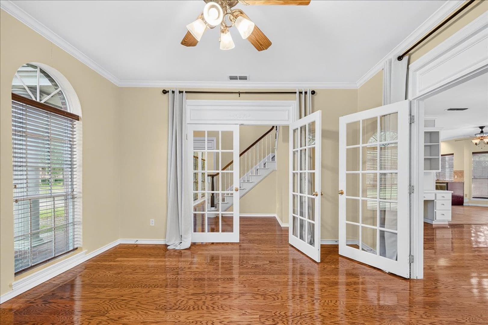 Corpus Christi House: 7022 Dunsford Dr