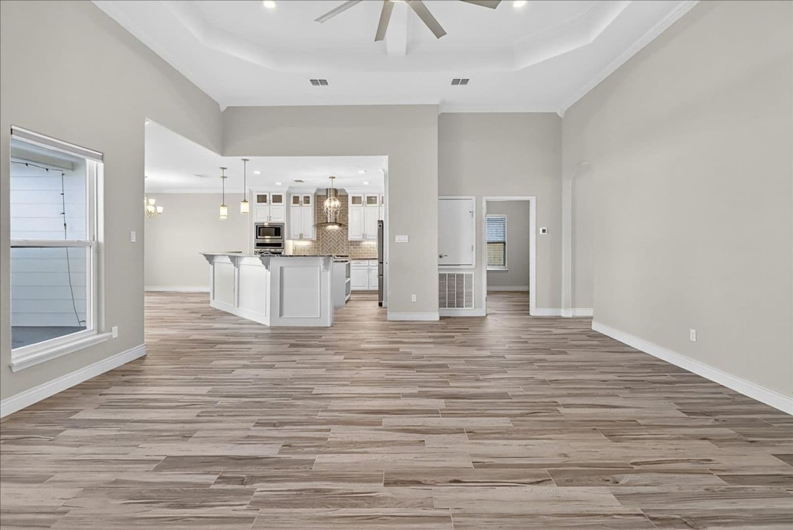 Corpus Christi House: 15229 Barataria Dr.