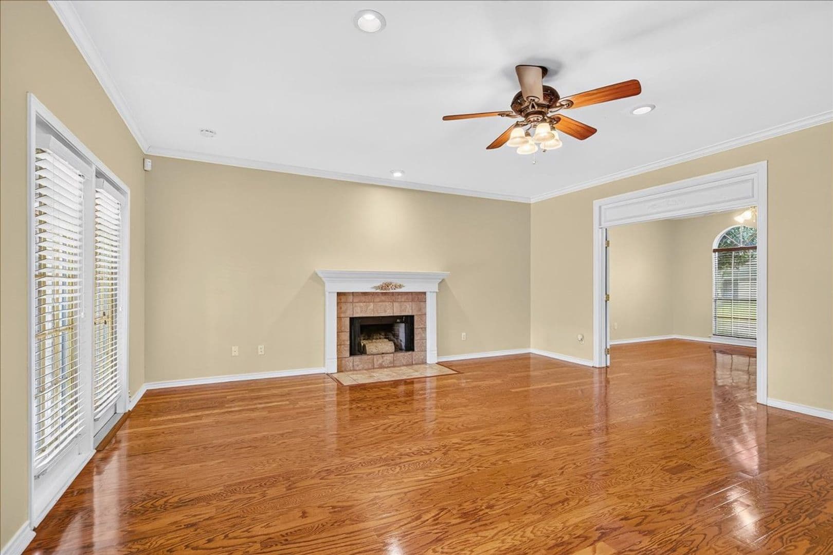 Corpus Christi House: 7022 Dunsford Dr