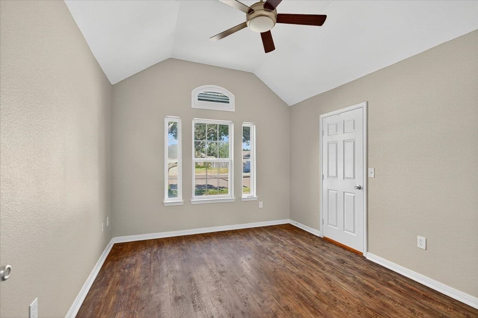 Corpus Christi House: 7506 Exeter