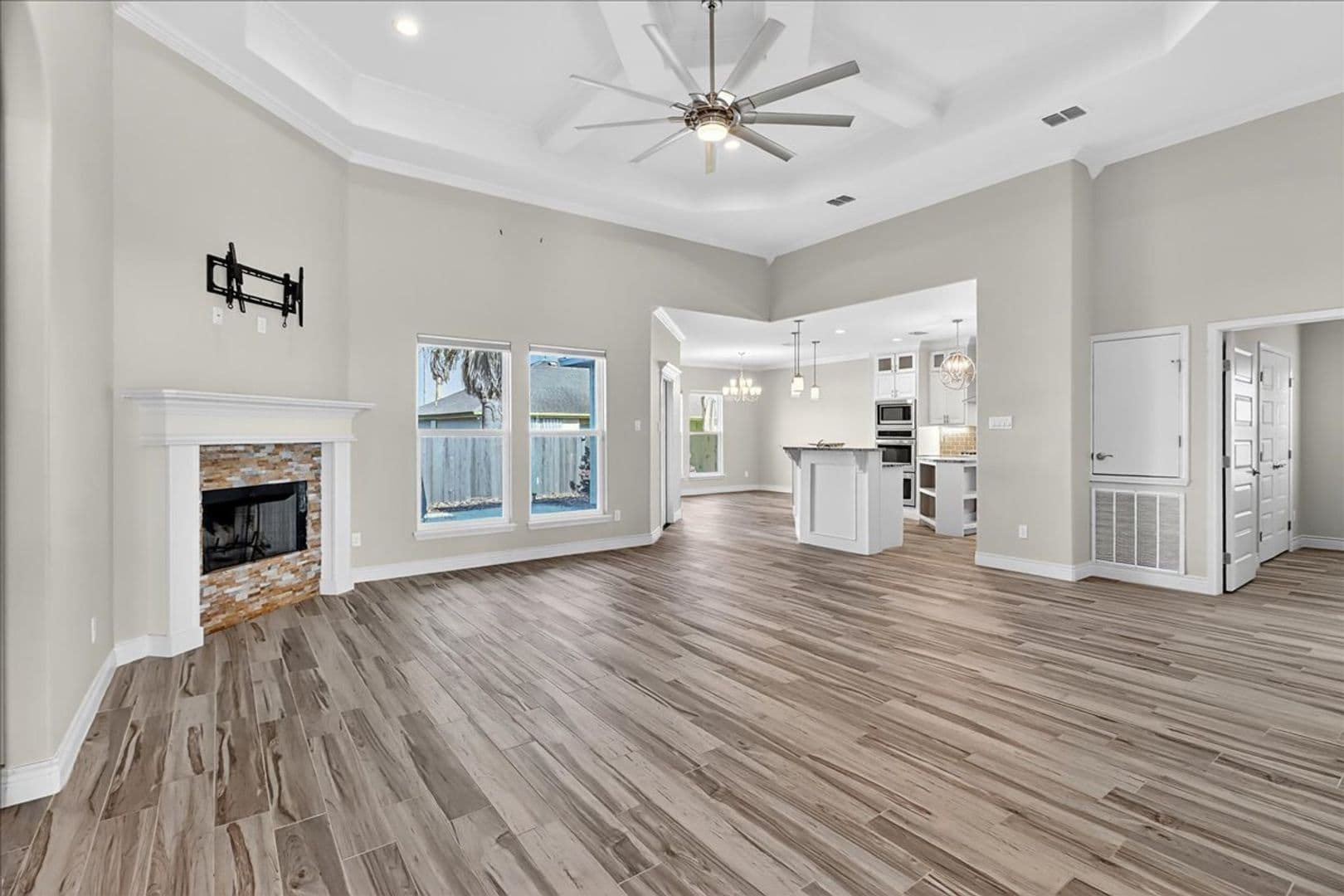 Corpus Christi House: 15229 Barataria Dr.