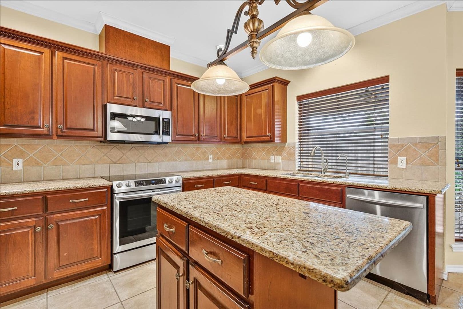 Corpus Christi House: 7022 Dunsford Dr