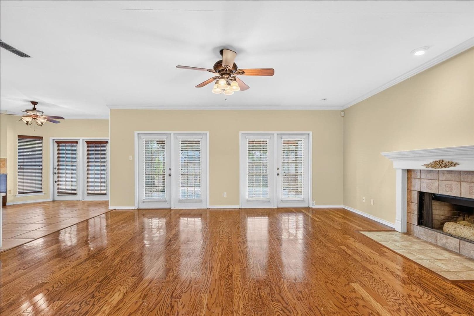 Corpus Christi House: 7022 Dunsford Dr