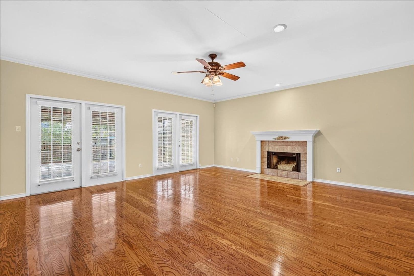 Corpus Christi House: 7022 Dunsford Dr