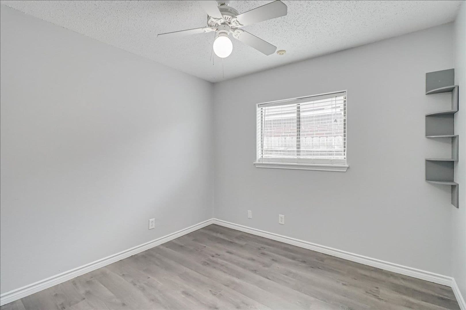 Corpus Christi House: 7209 Windy Ridge