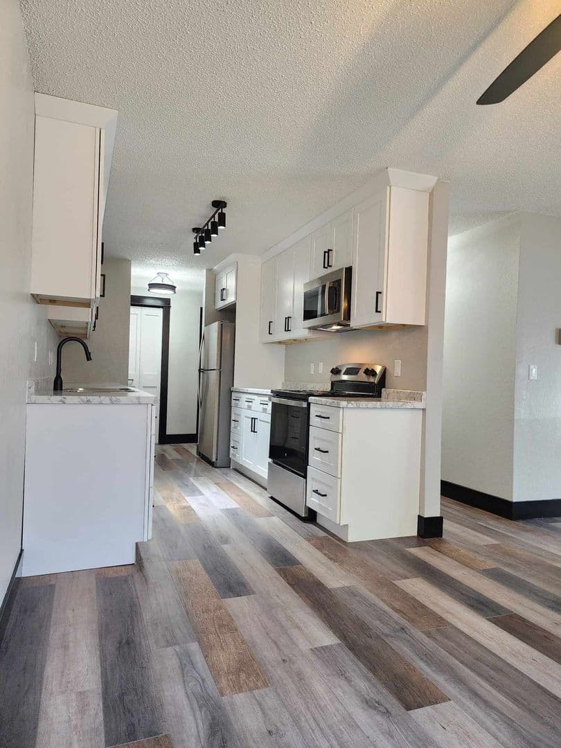 Granite Falls Apartment: 1040 & 1090 17th St