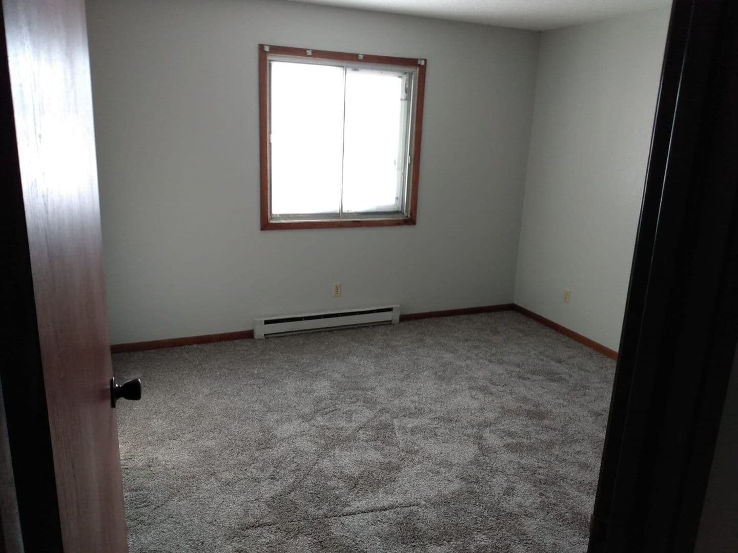 Granite Falls Apartment: 1040 & 1090 17th St