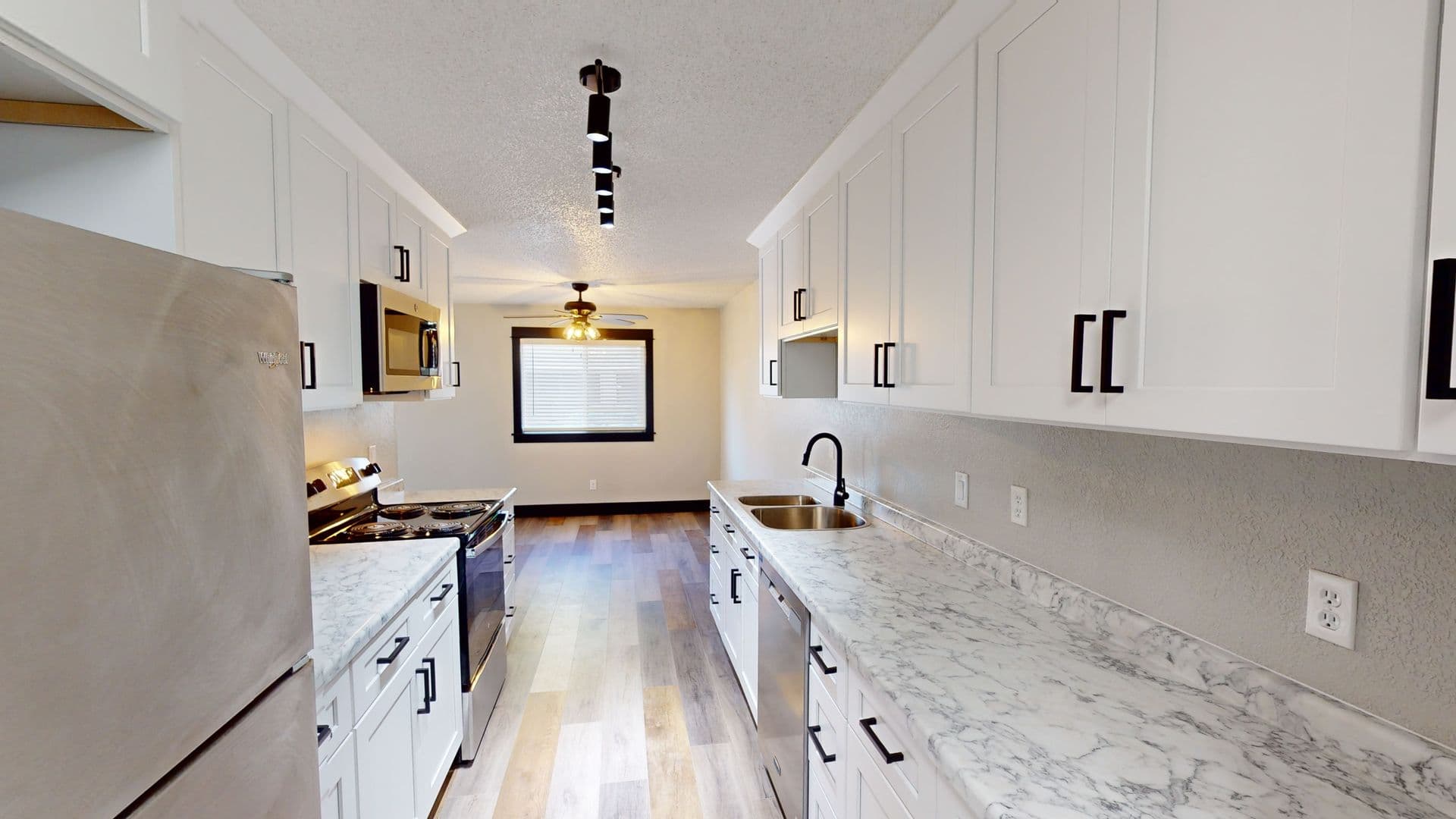Granite Falls Apartment: 1040 & 1090 17th St