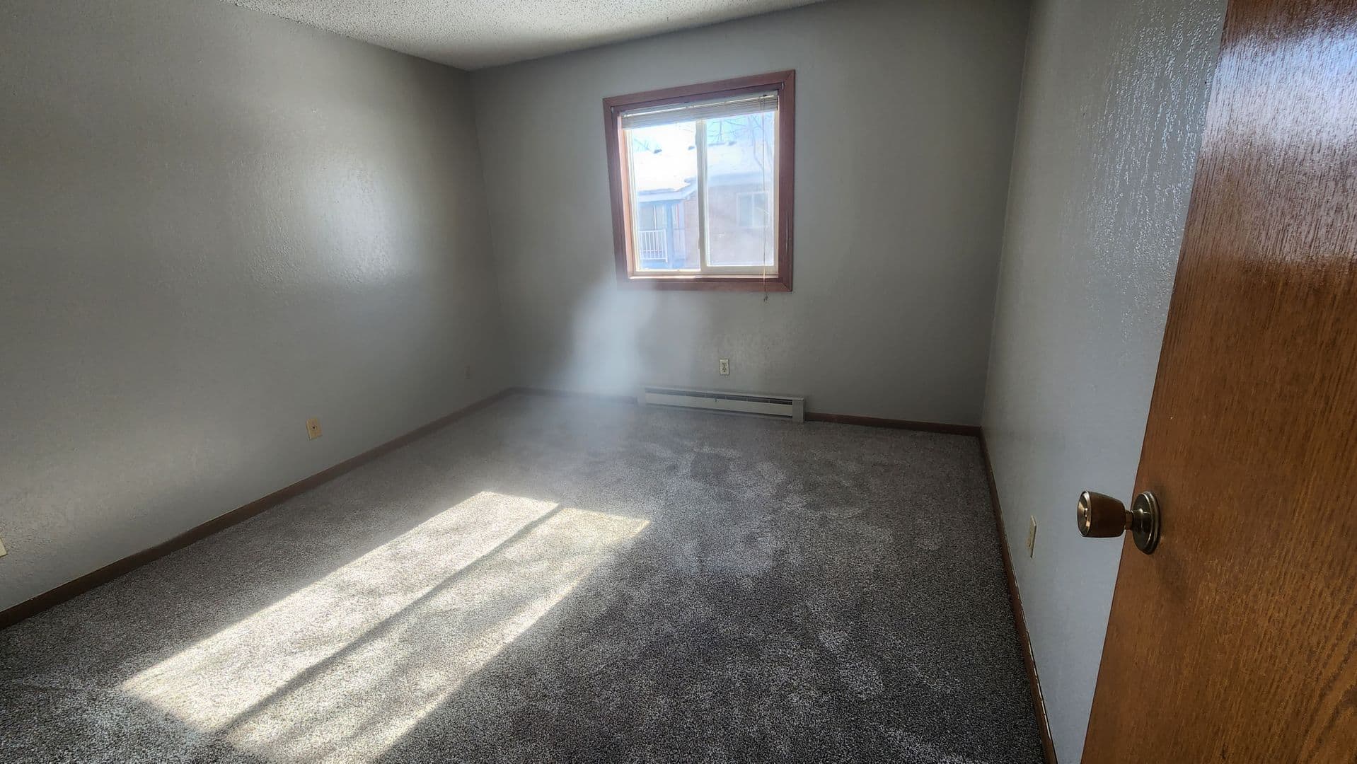 Granite Falls Apartment: 1040 & 1090 17th St