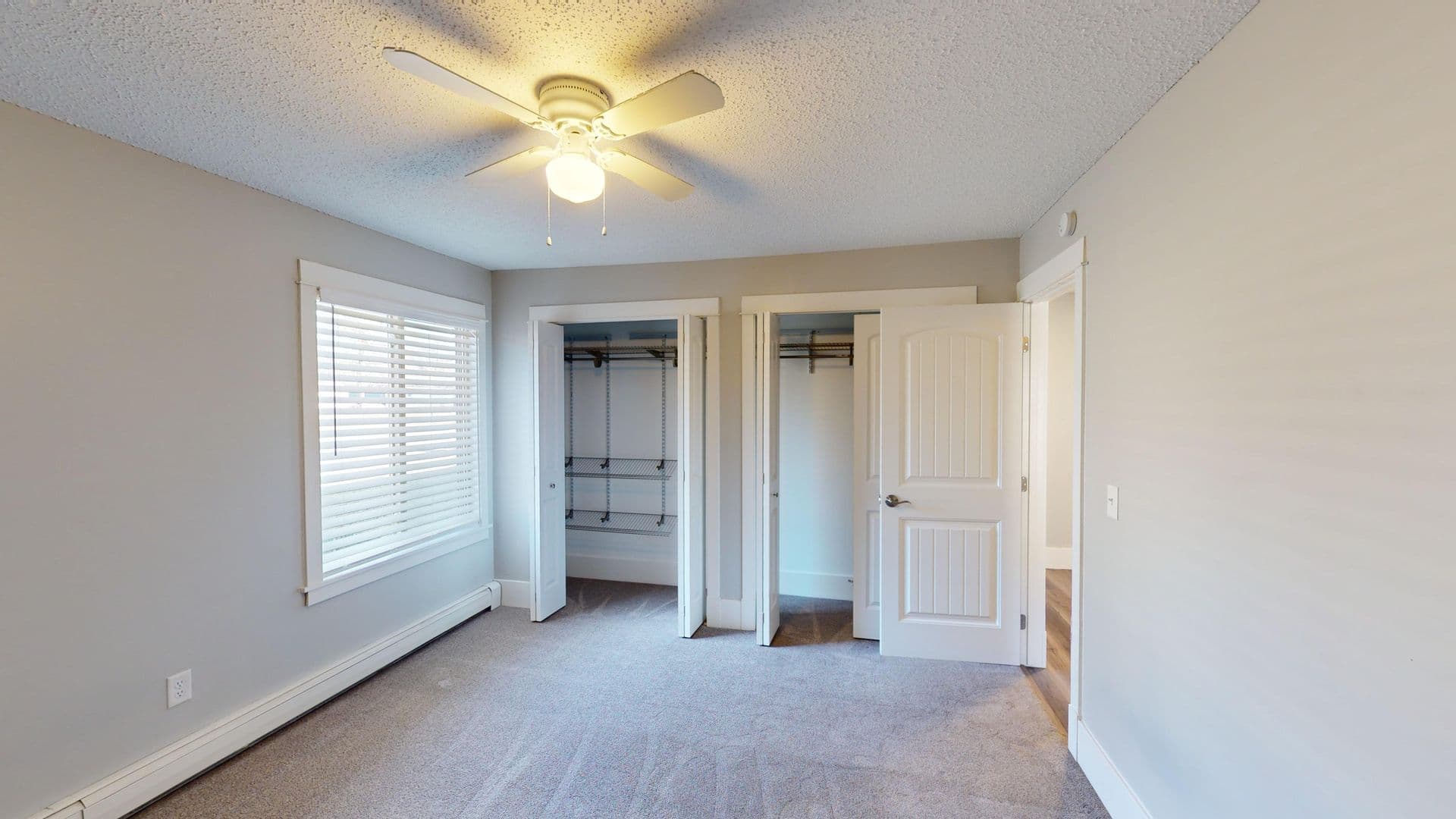 Renville Apartment: 419 & 427 Bryant Ave