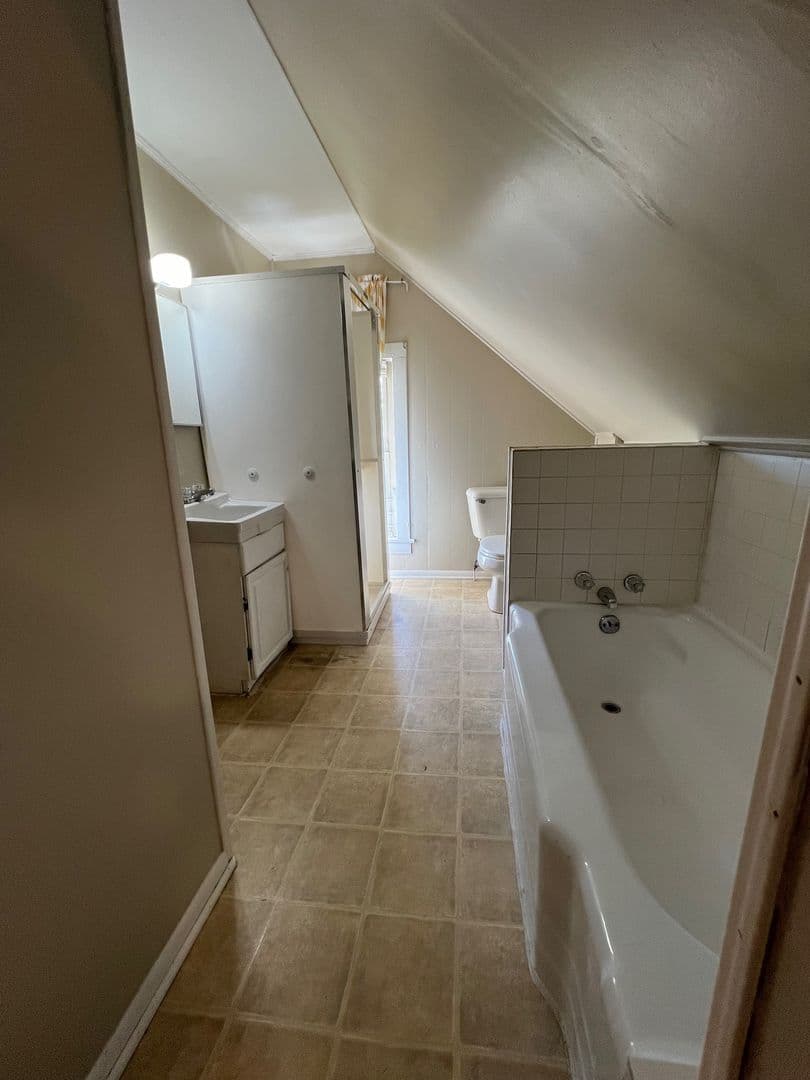 Grand Haven Apartment: 100 N 6th St