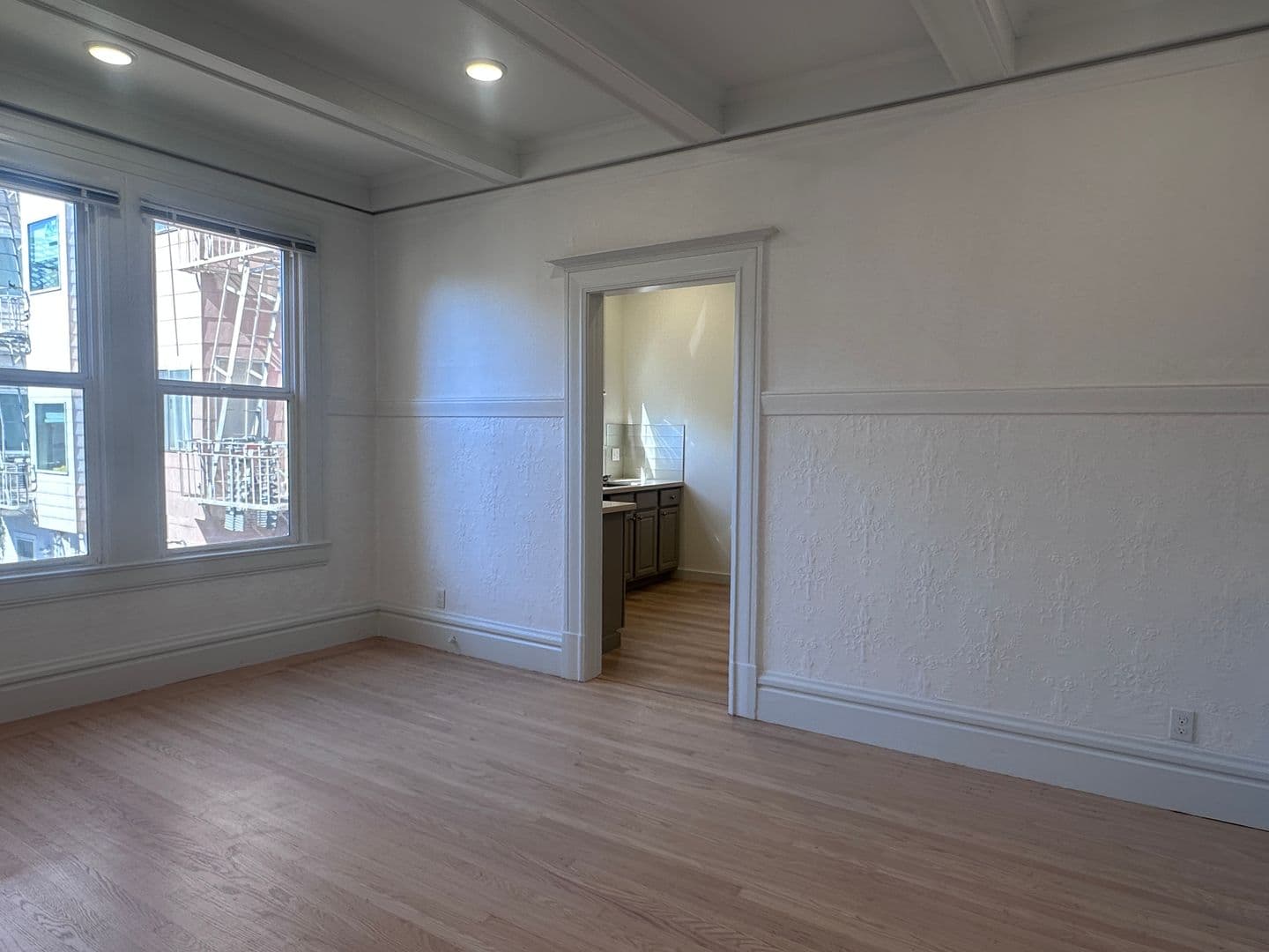 San Francisco Apartment: 1461 California Street