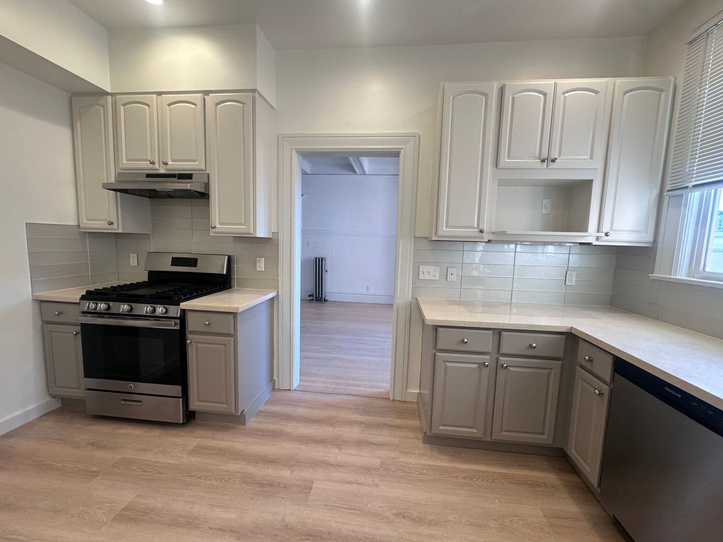 San Francisco Apartment: 1461 California Street