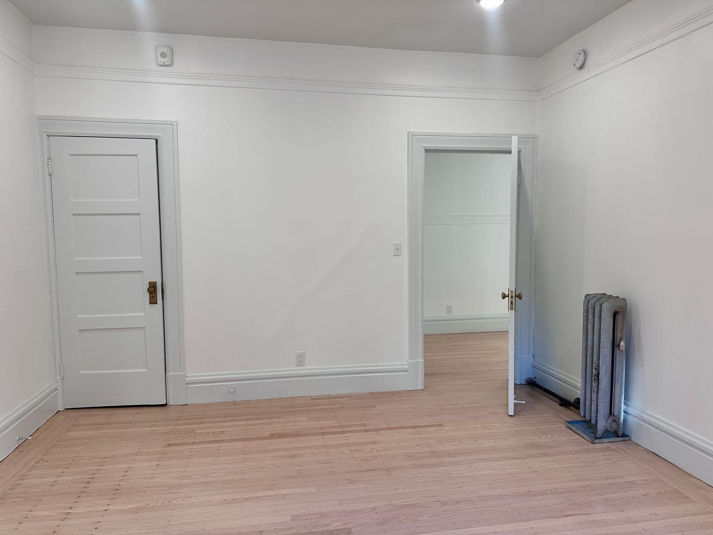 San Francisco Apartment: 1461 California Street