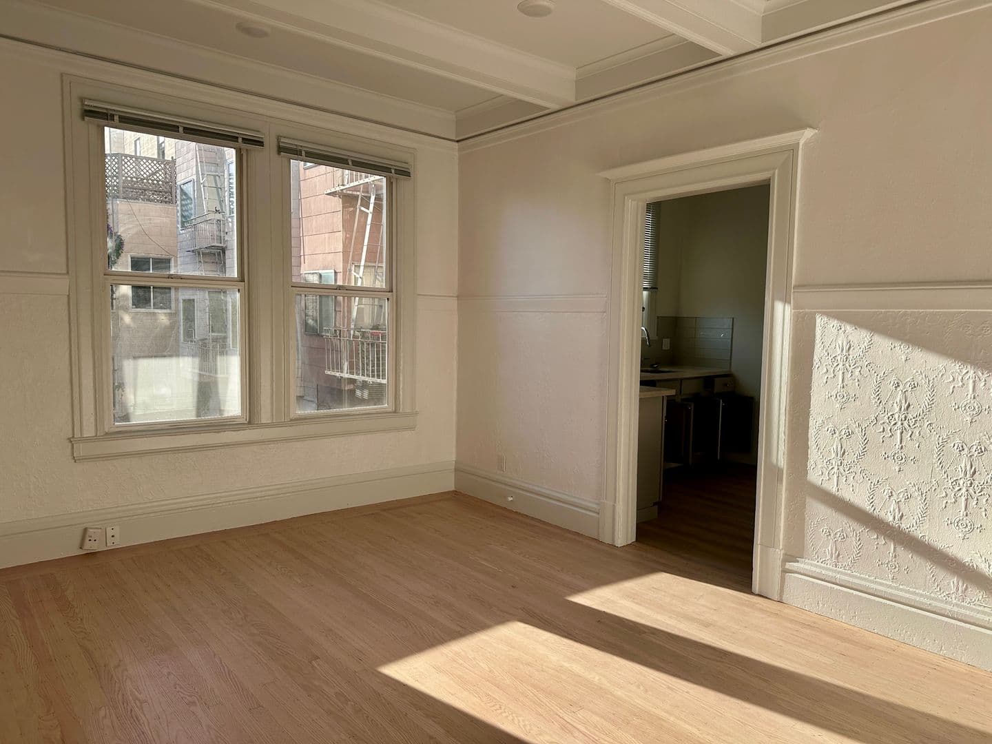 San Francisco Apartment: 1461 California Street