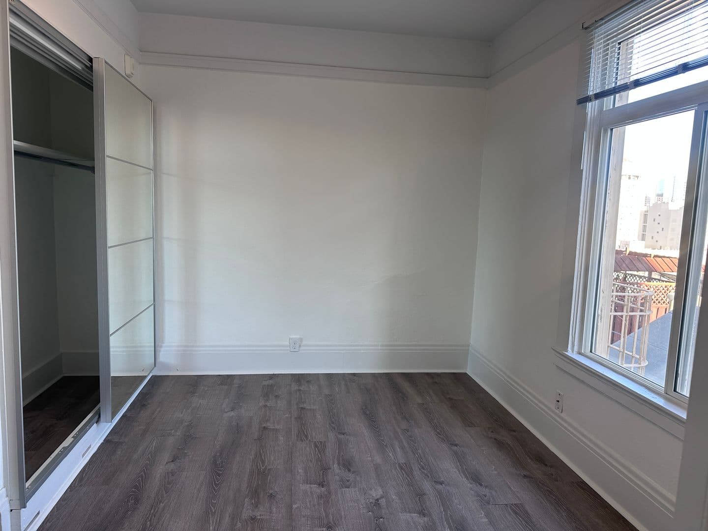 SAN FRANCISCO Apartment: 995 PINE STREET