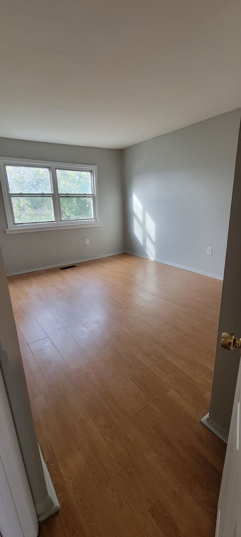 Philadelphia Apartment: 8800 Cottage St.