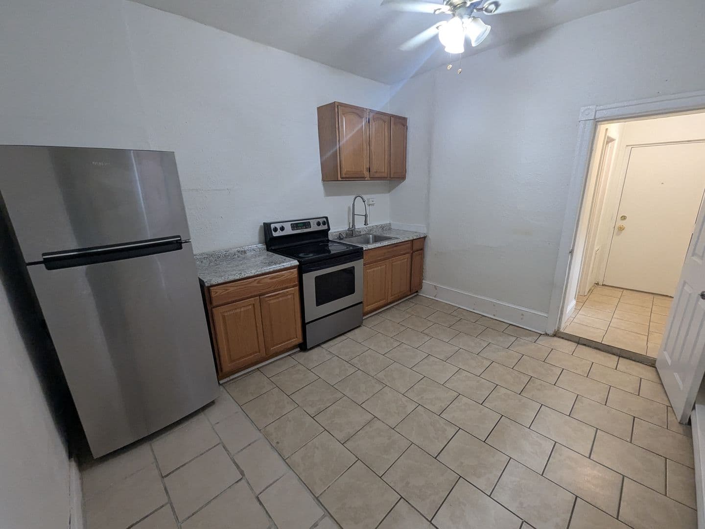 Philadelphia Apartment: 5547 Hazel Ave.
