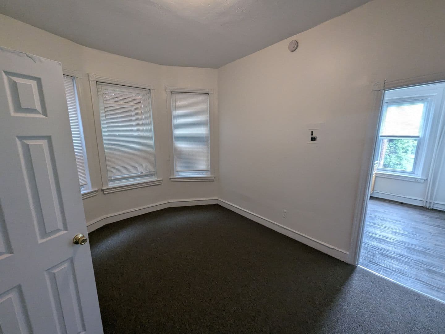 Philadelphia Apartment: 218 N. 54th St.