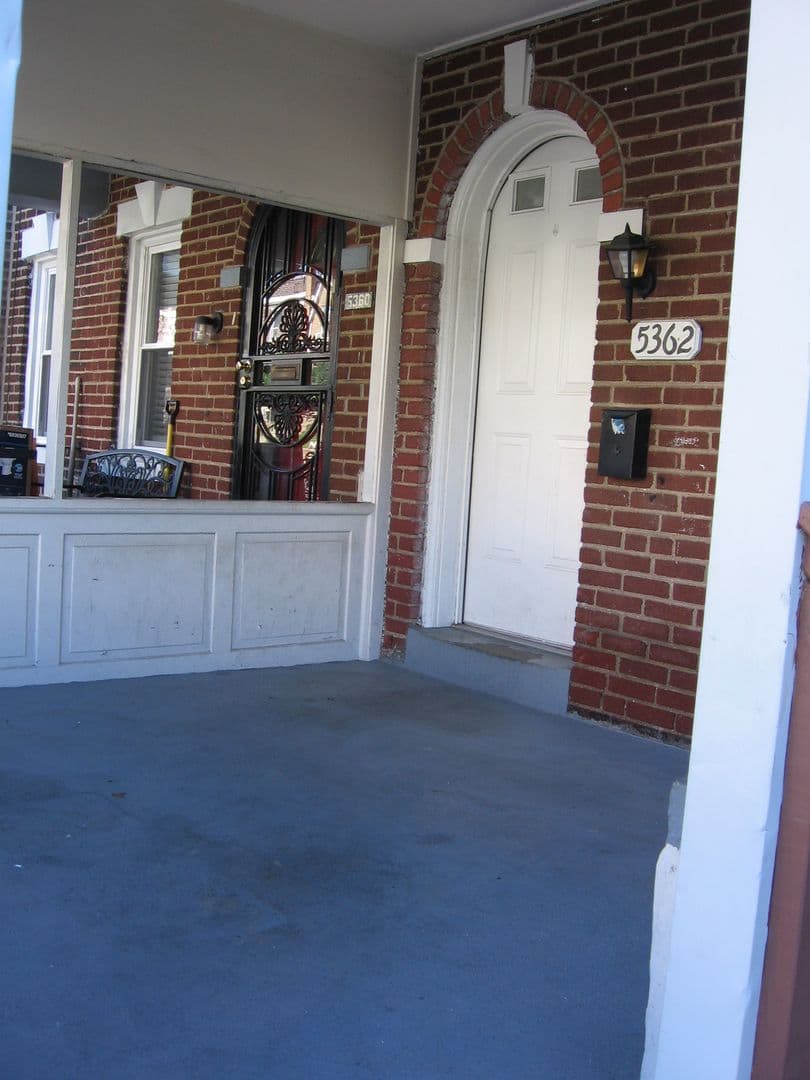 Philadelphia House: 5362 W Oxford St.