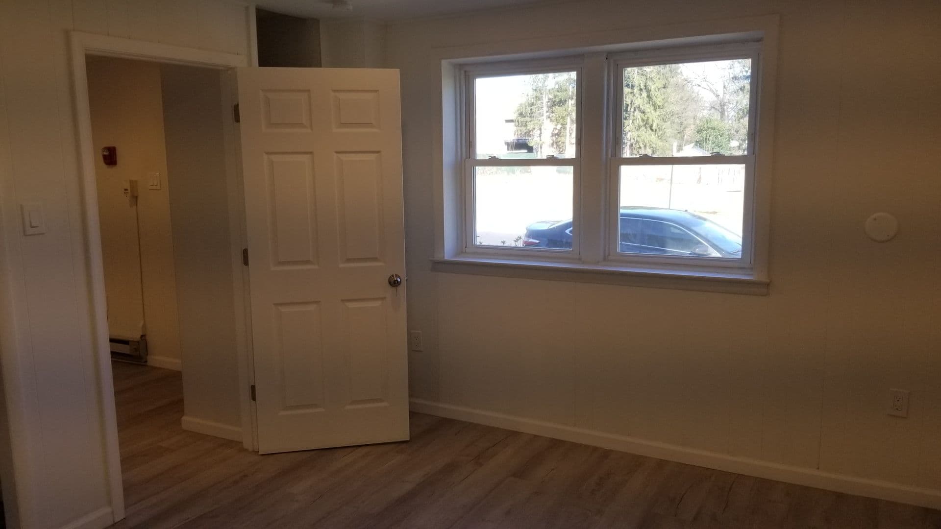 Abington Apartment: 1856 Horace Ave.