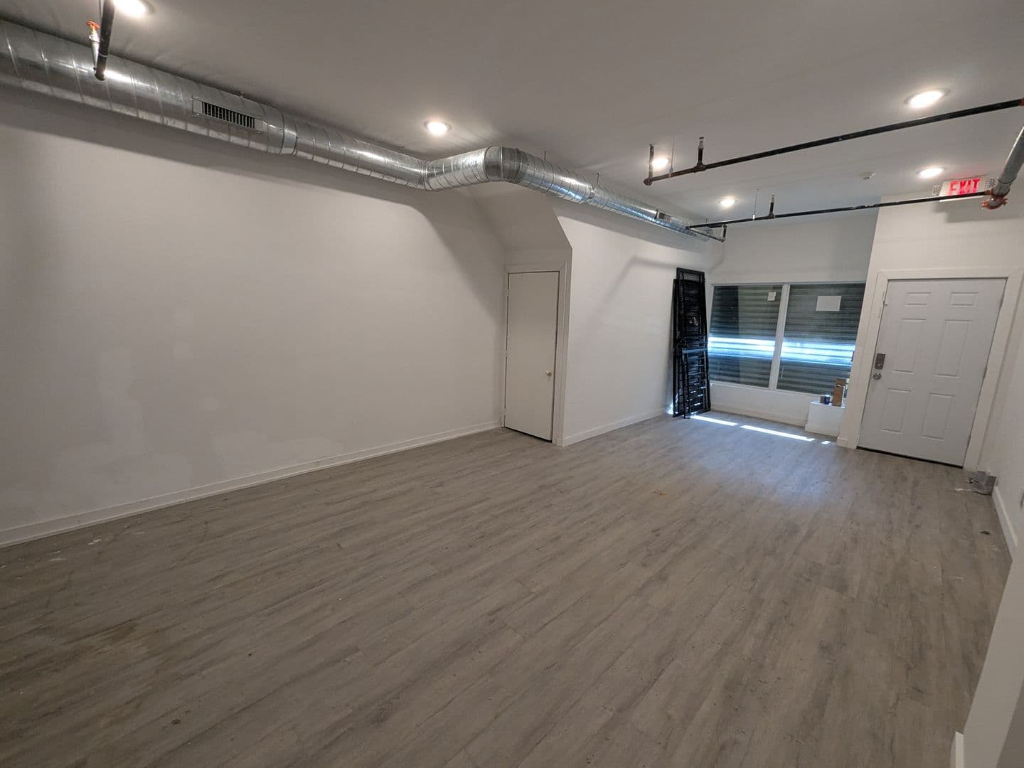 Philadelphia Apartment: 6612 Rising Sun Ave.