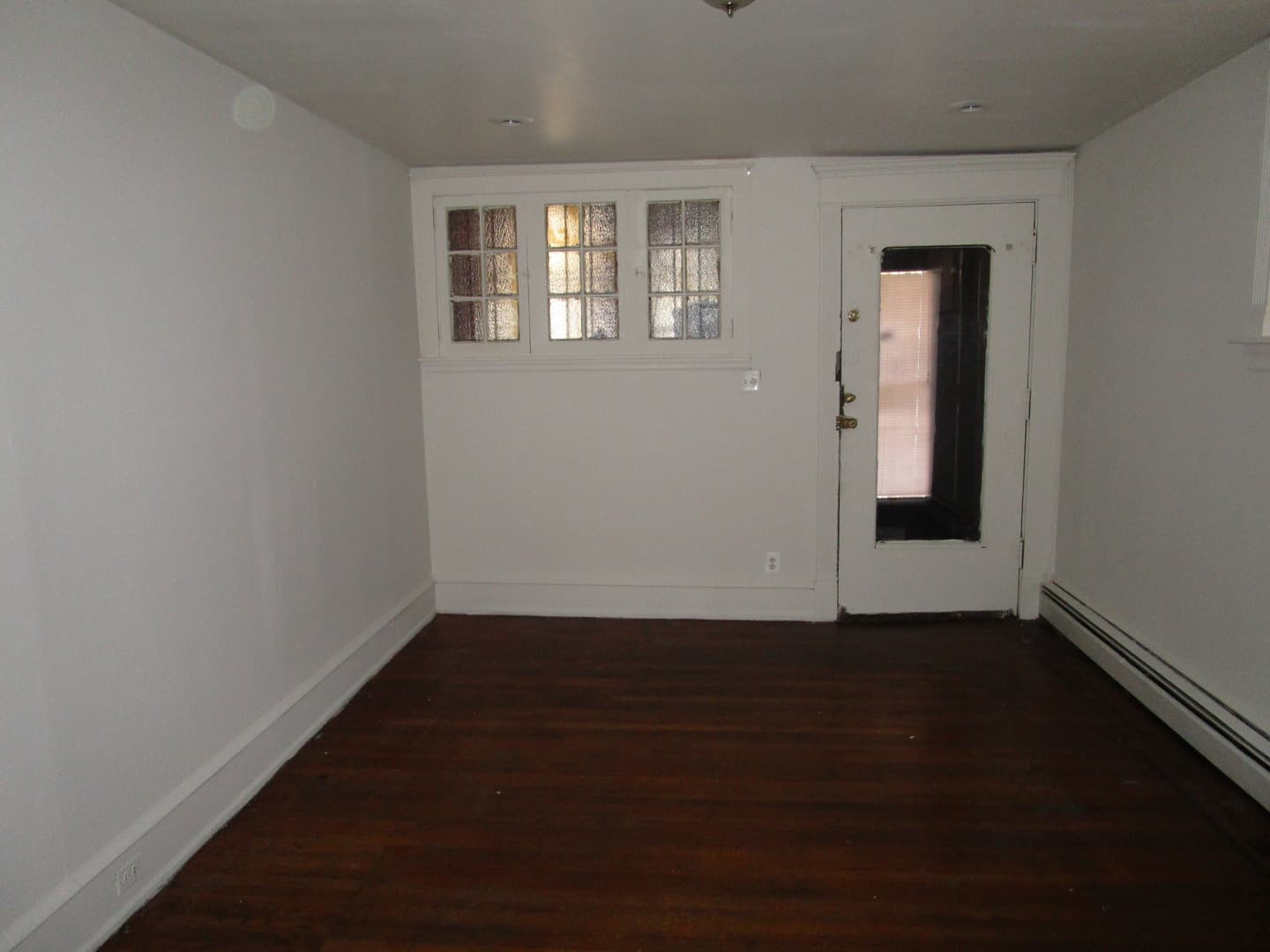 Philadelphia Apartment: 713 N. 63rd St.