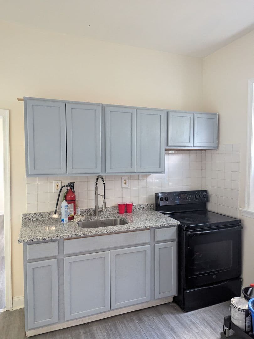 Philadelphia Apartment: 5107 N 13th St.