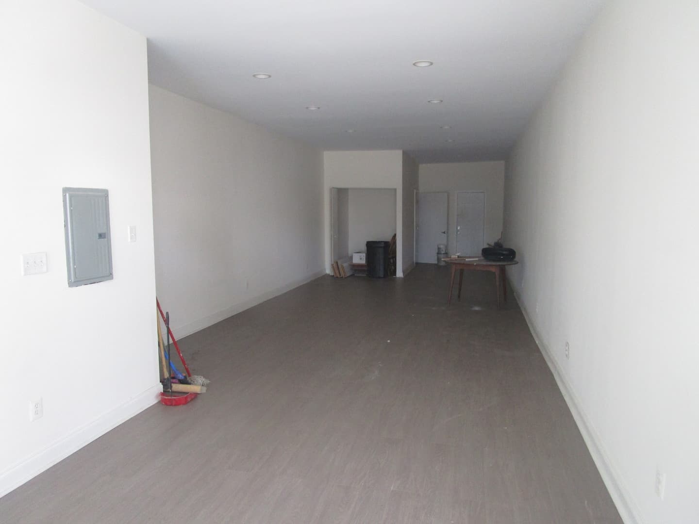 Philadelphia Apartment: 5916 Market St.