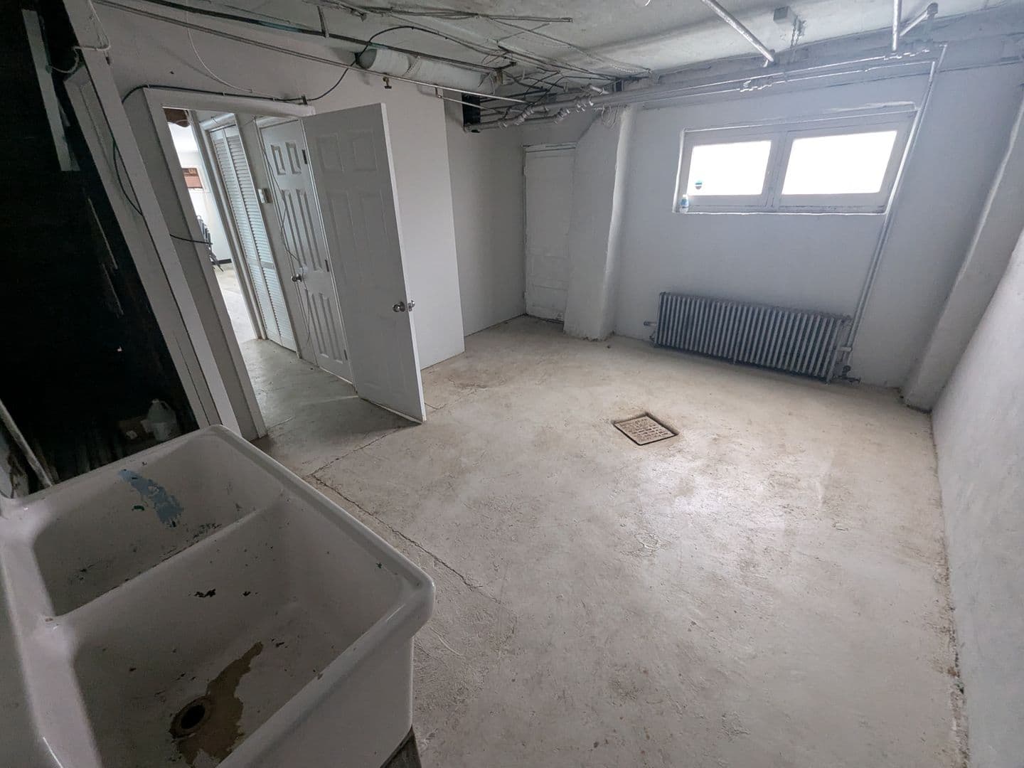 Philadelphia Apartment: 2962 McKinley St.