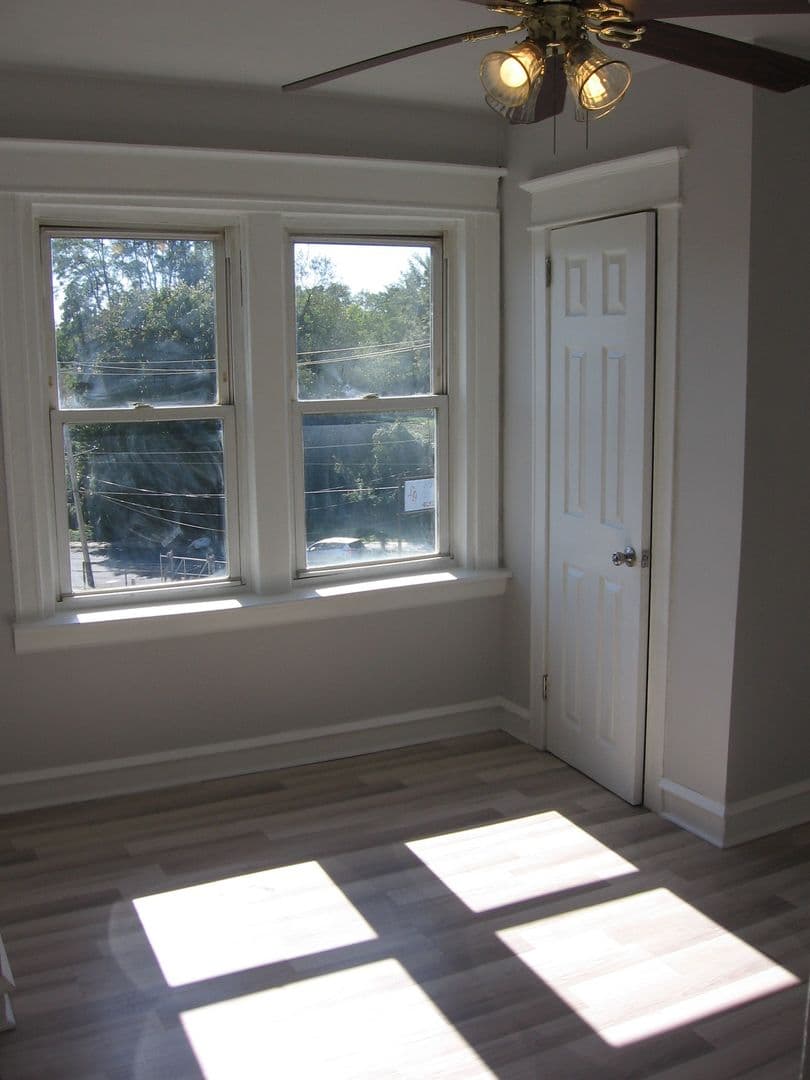 Philadelphia House: 5362 W Oxford St.