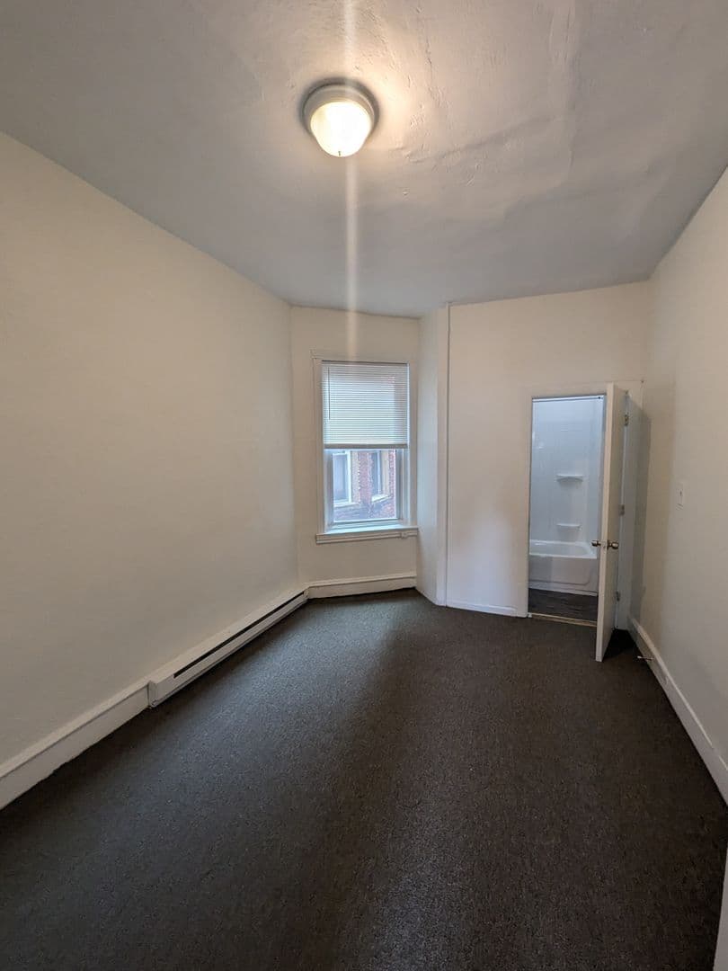 Philadelphia Apartment: 218 N. 54th St.