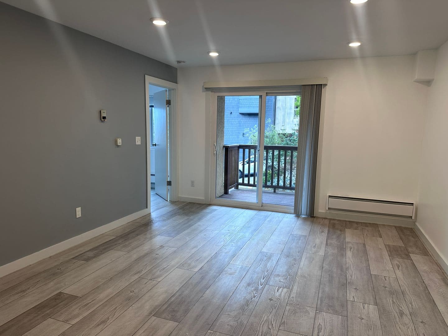 San Francisco Apartment: 550 27th Street