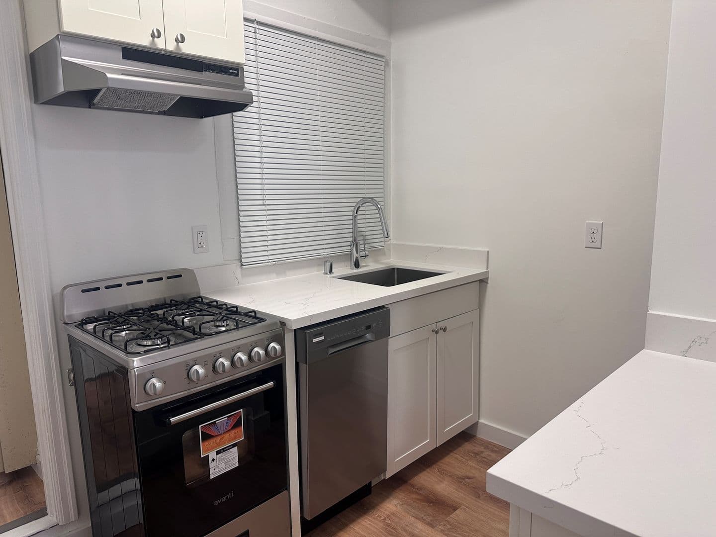 San Francisco Apartment: 619 Frederick Street