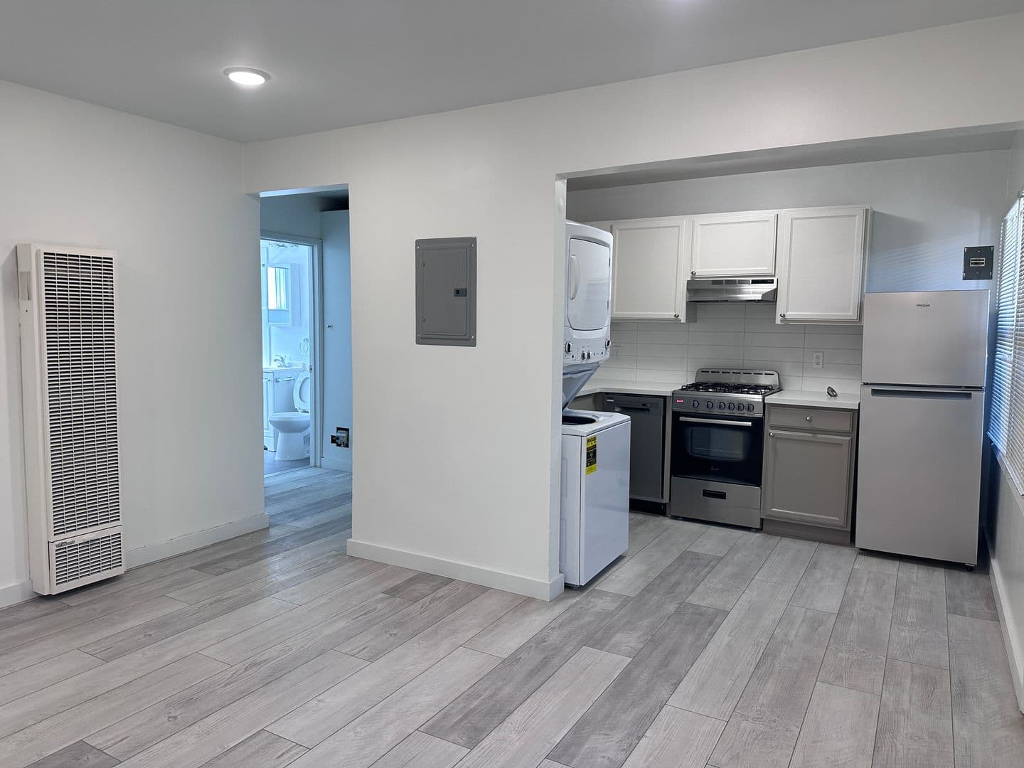 San Francisco Apartment: 3210-3240 Vicente
